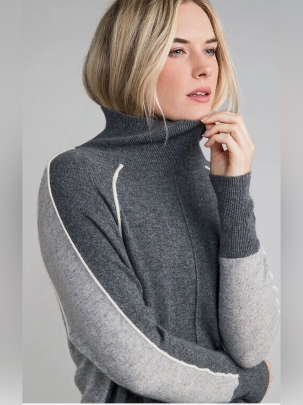 Vineyard Vines Cashmere Turtleneck Sweater